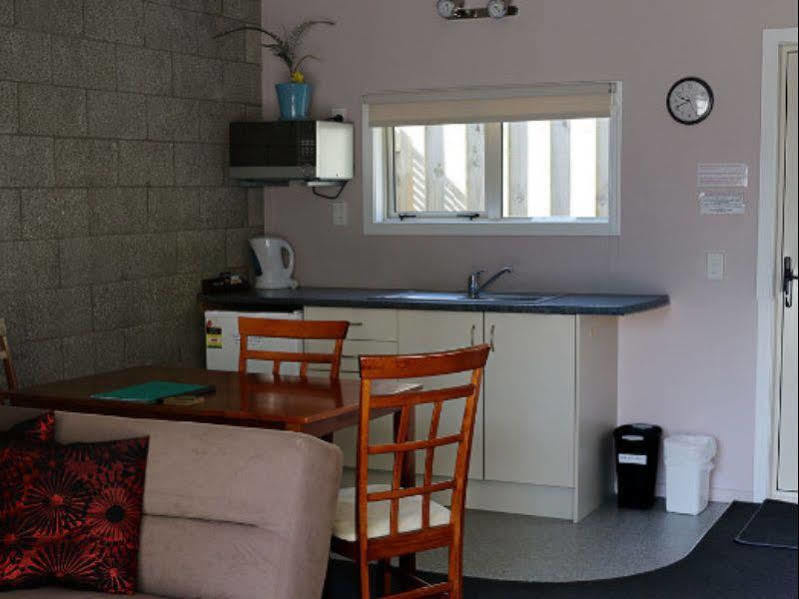 Abbey Court Motel Coromandel Esterno foto