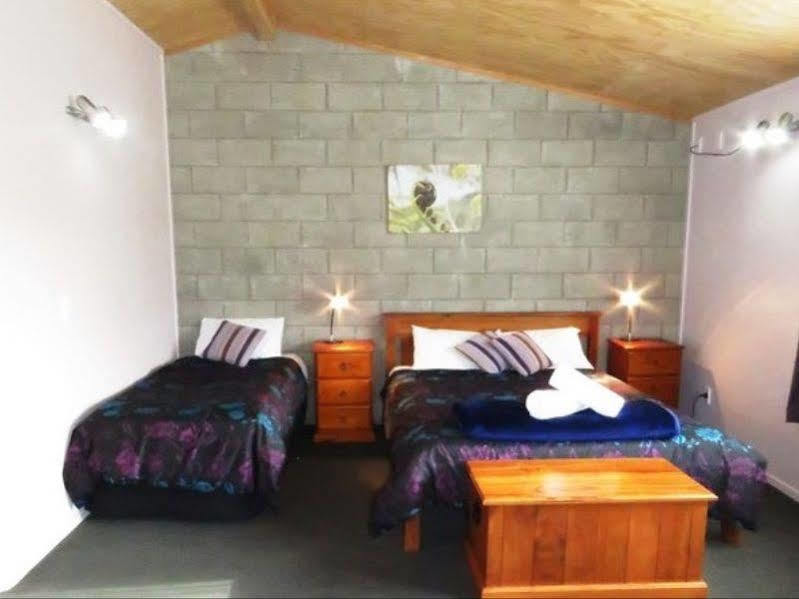Abbey Court Motel Coromandel Esterno foto