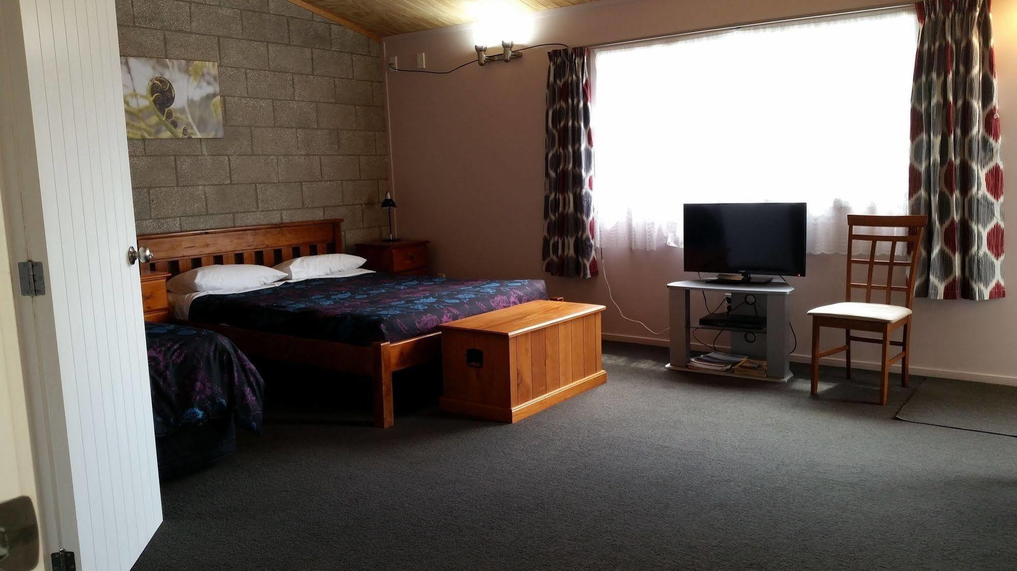 Abbey Court Motel Coromandel Esterno foto