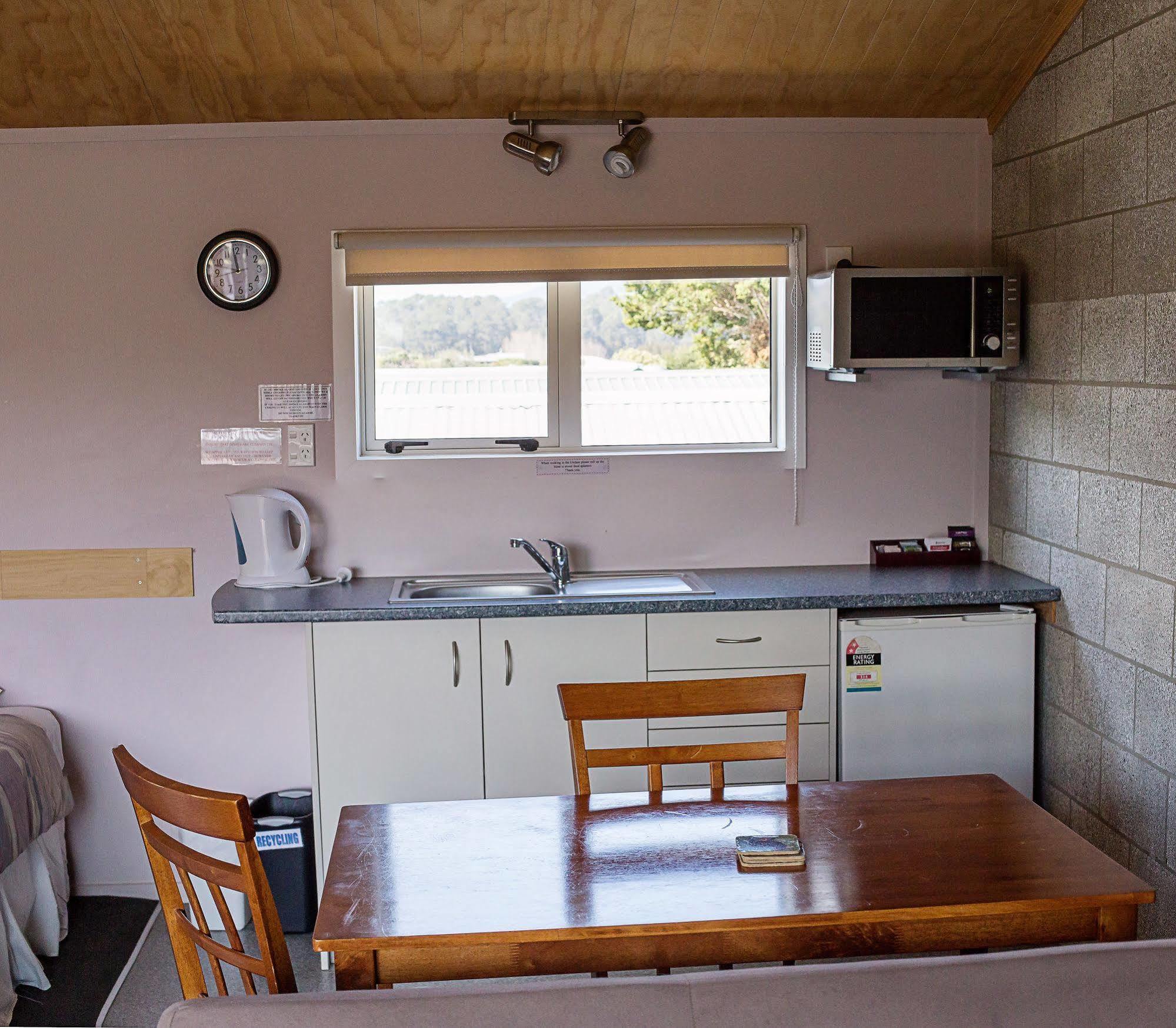 Abbey Court Motel Coromandel Esterno foto